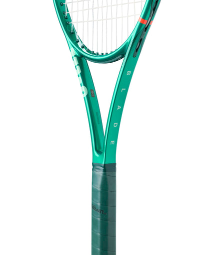 Blade 98 16x19 V10 Performance Tennis Racket